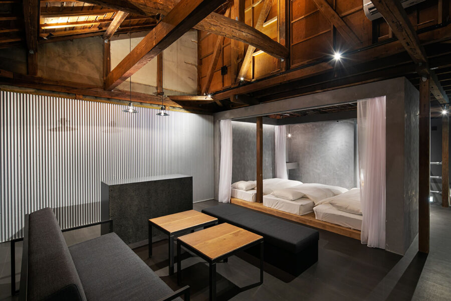 新旧の融合を素材で叶えた客室  -SEKAI HOTEL Fuse-