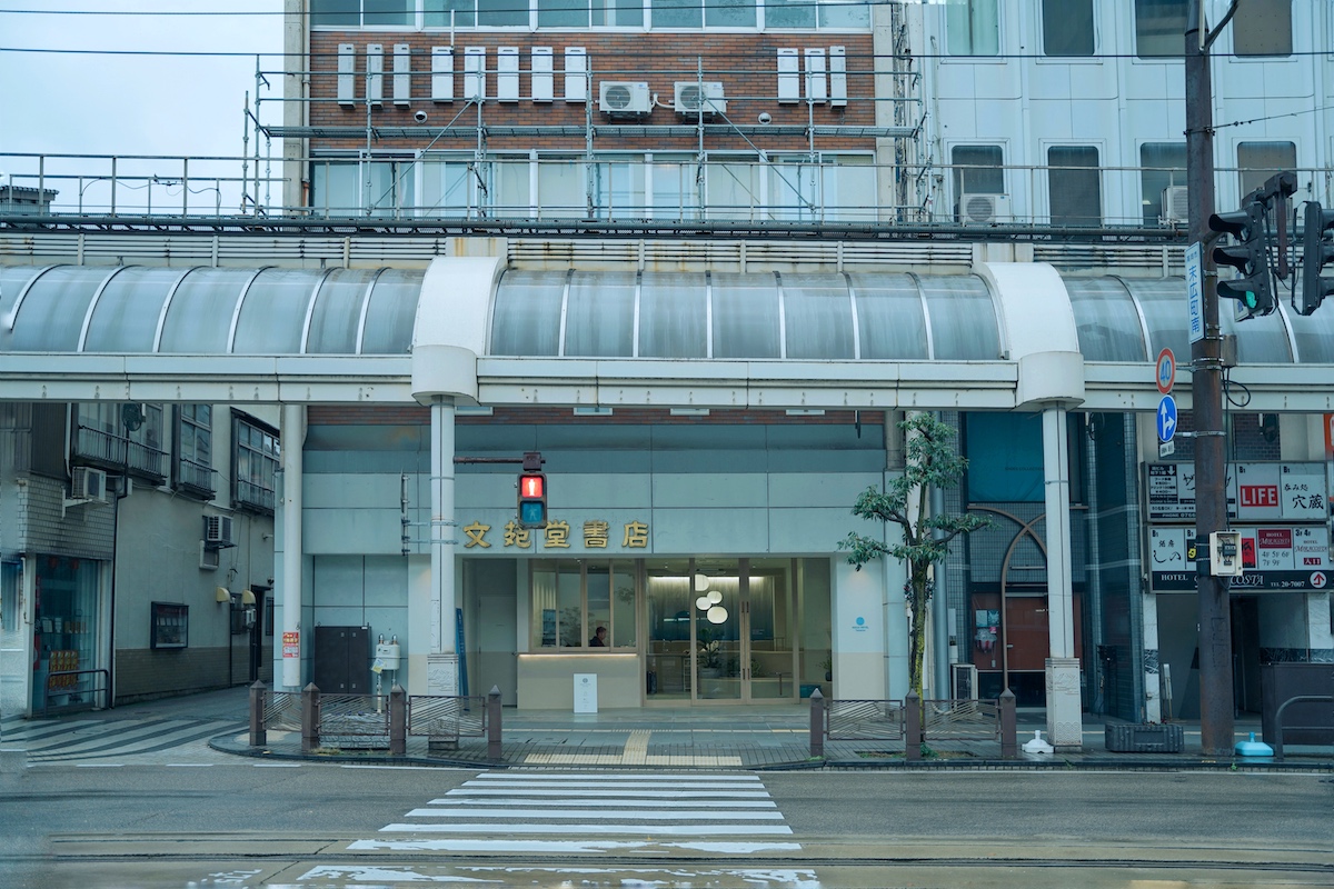 SEKAI HOTEL Takaoka フロント