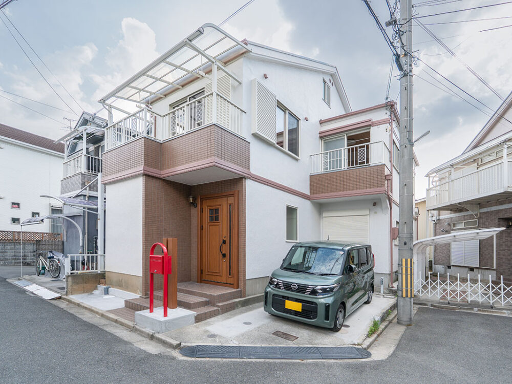 セカンドリビングと対面キッチンで描く、子育て世代ののびやかな暮らし【大阪府羽曳野市】