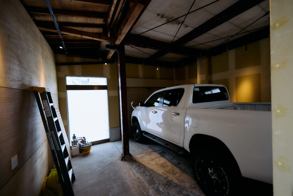 ガレージ　リノベーション