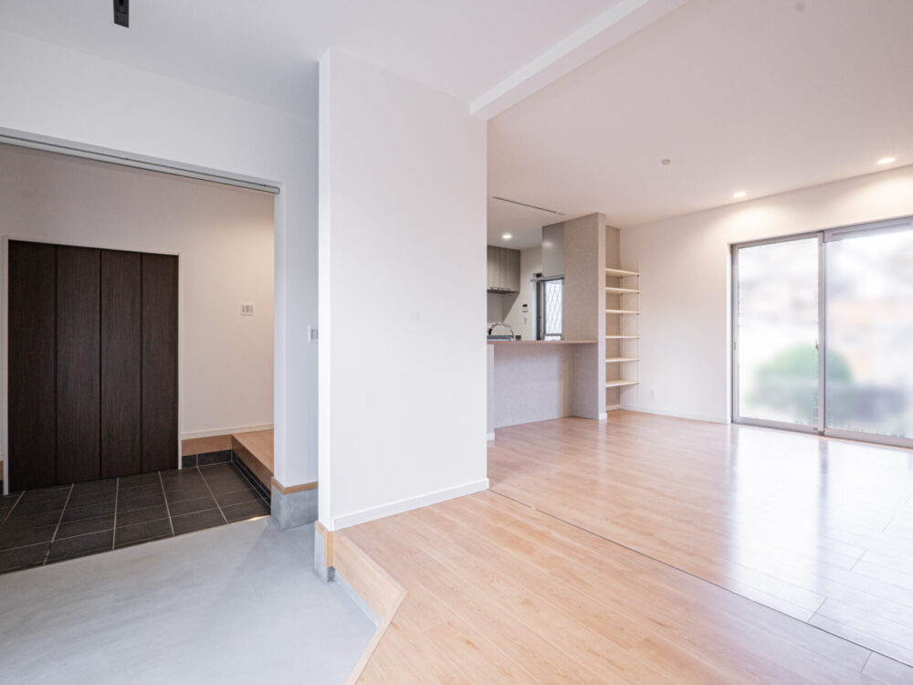 斜めのラインが生んだ、開放感のある暮らし【東大阪市】