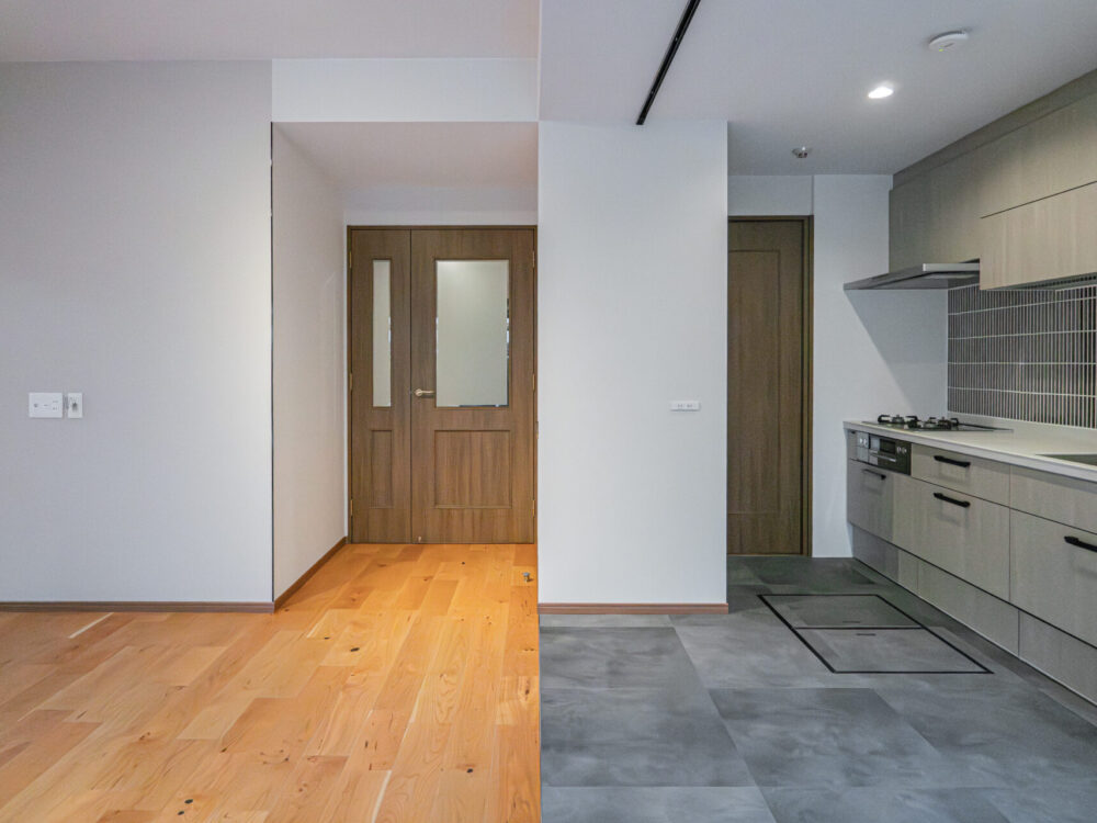 散らかる・回らない・目が届かない。子育ての3つの詰まりをほどく、82㎡の部分リノベ【大阪府吹田市】