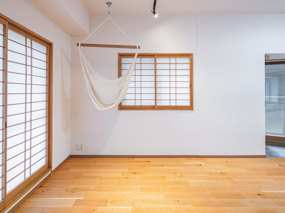 散らかる・回らない・目が届かない。子育ての3つの詰まりをほどく、82㎡の部分リノベ【大阪府吹田市】