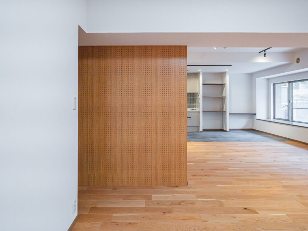 散らかる・回らない・目が届かない。子育ての3つの詰まりをほどく、82㎡の部分リノベ【大阪府吹田市】